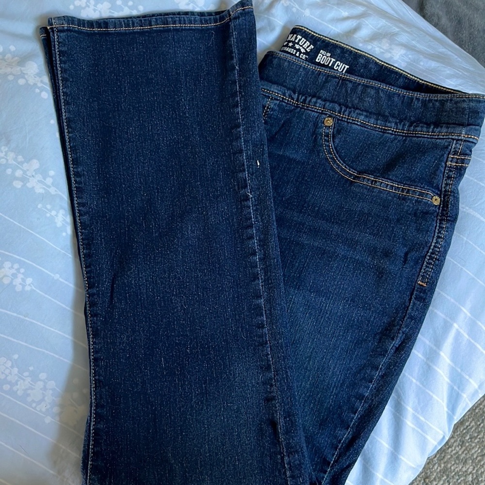 Levi’s bootcut totally shaping jeans